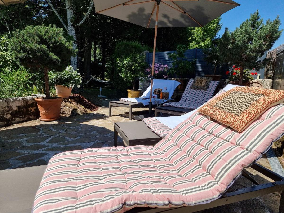 Maison D'Hotes Les Jardins Saint Eloi Le Lonzac Kültér fotó