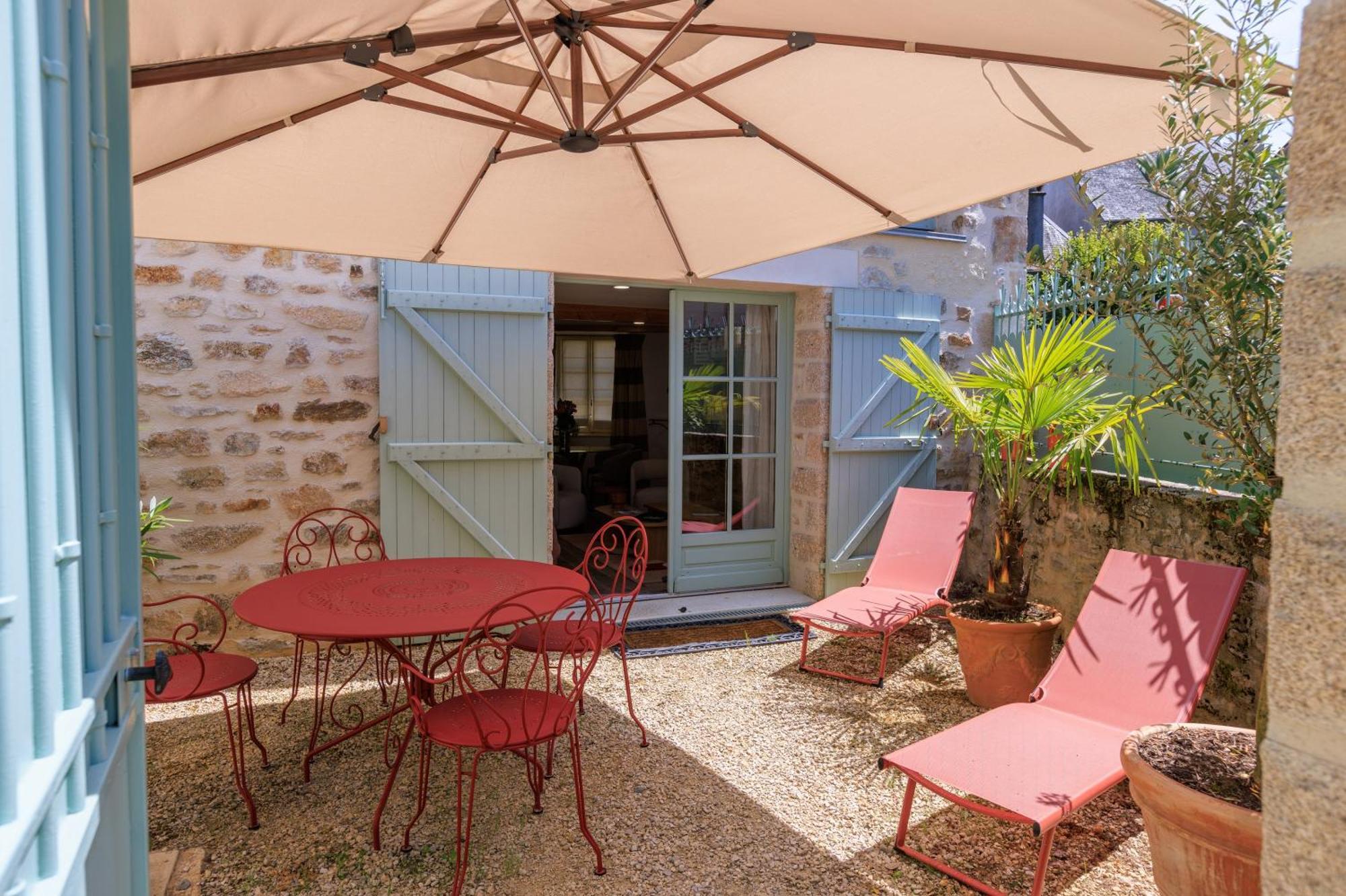 Maison D'Hotes Les Jardins Saint Eloi Le Lonzac Kültér fotó
