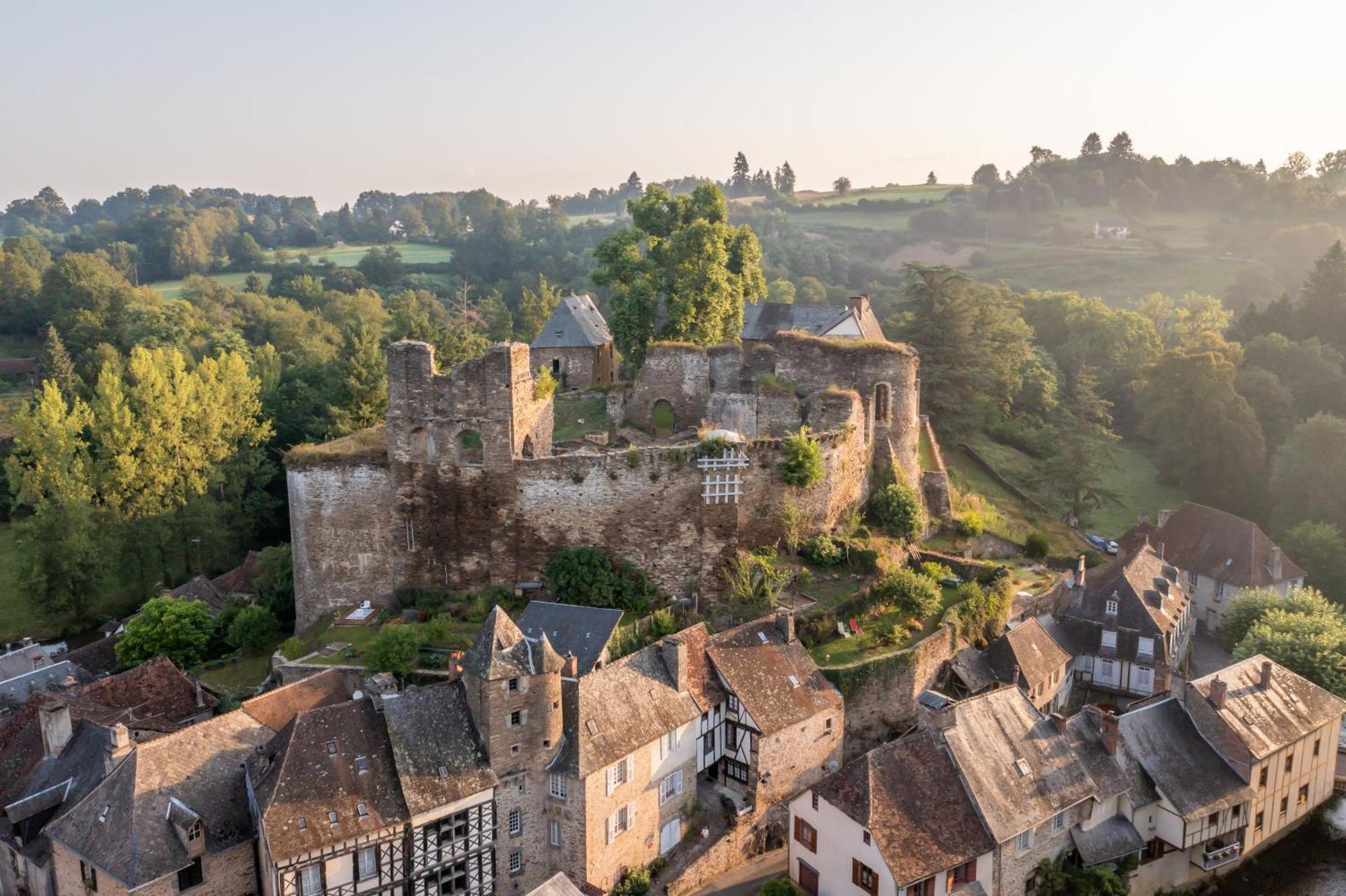 Maison D'Hotes Les Jardins Saint Eloi Le Lonzac Kültér fotó