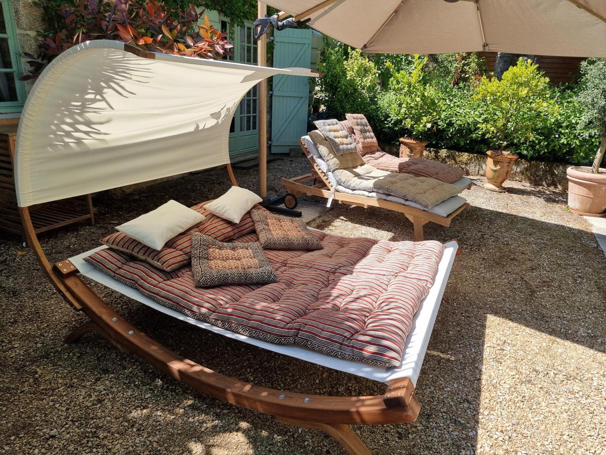 Maison D'Hotes Les Jardins Saint Eloi Le Lonzac Kültér fotó