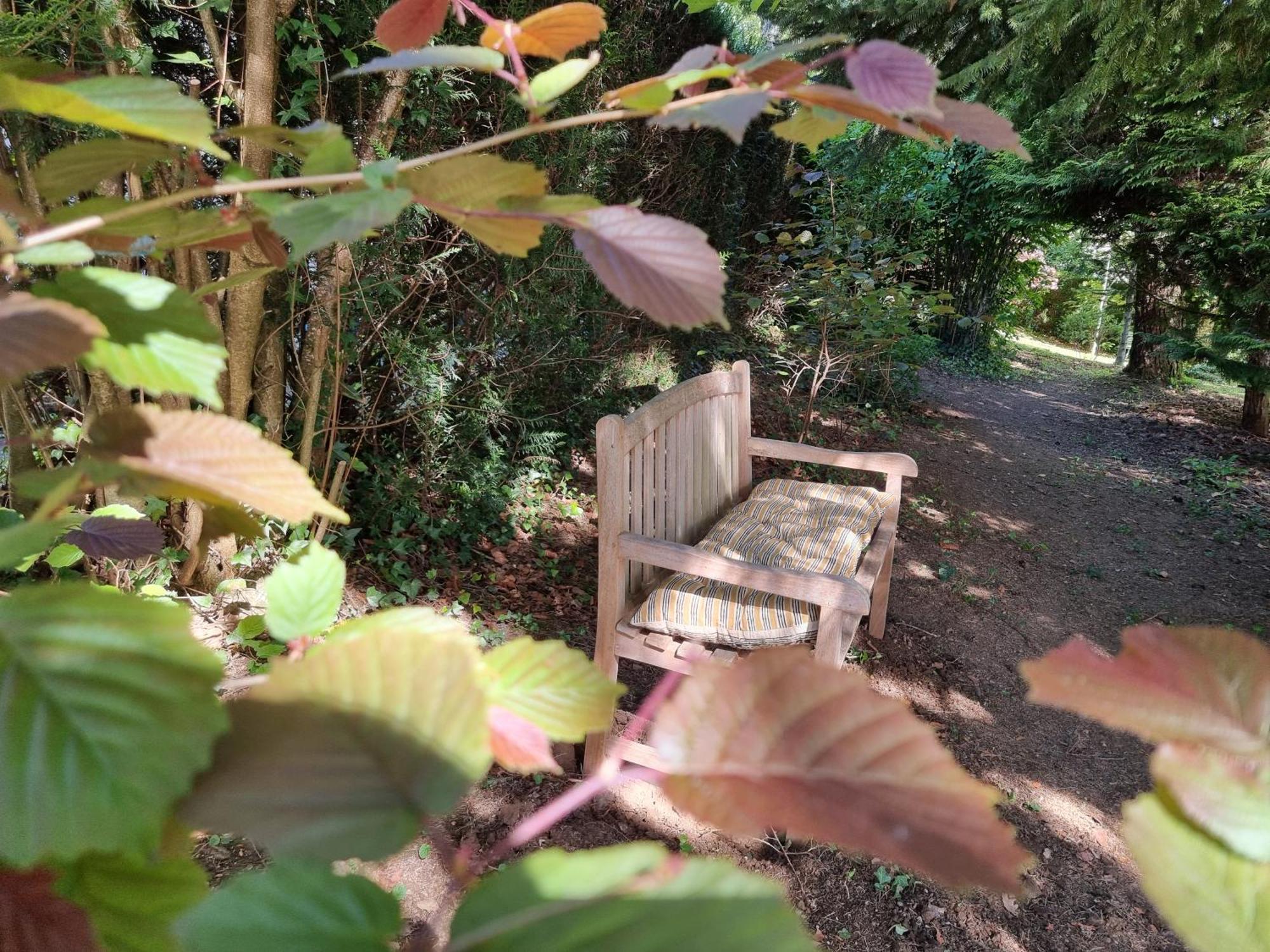 Maison D'Hotes Les Jardins Saint Eloi Le Lonzac Kültér fotó